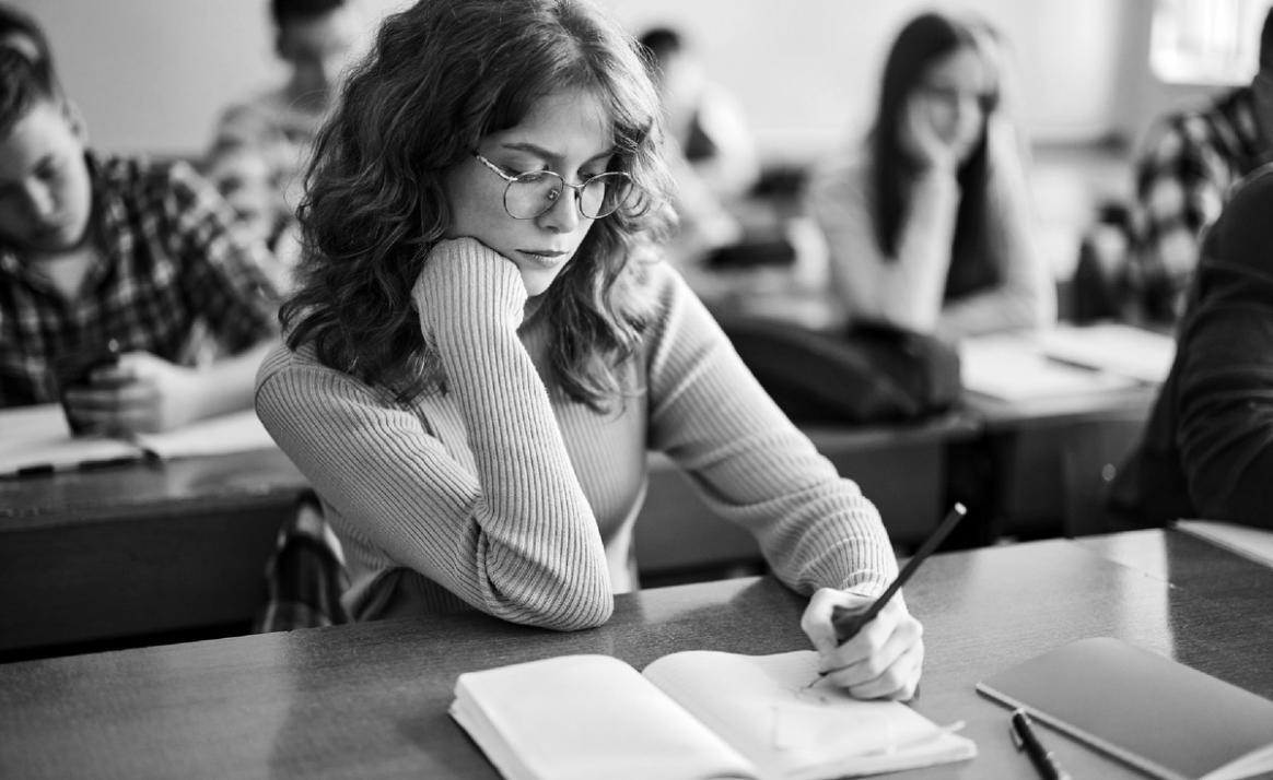 Espacio de aprendizaje moderno enfocado en técnicas de auditoría SEO